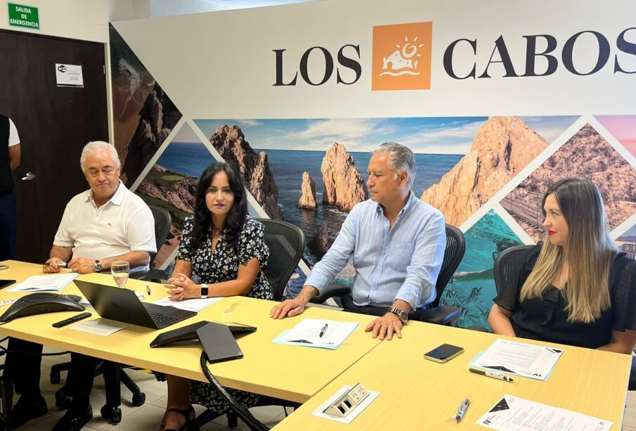 Rueda de prensa del IMEF en Baja California Sur.