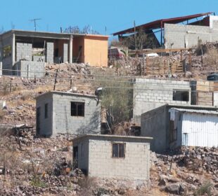 casas de material en cerro