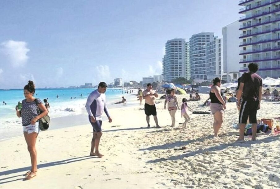 Turistas en Cancún, México