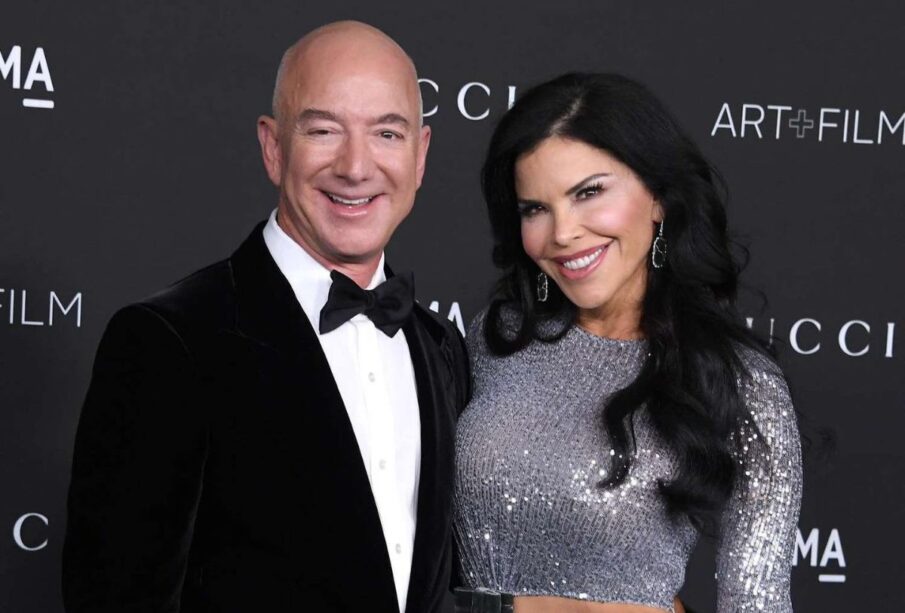 Jeff Bezos y Lauren Sánchez