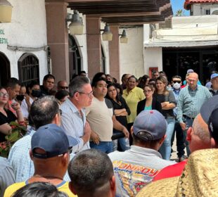 manifestación empleados de sapas