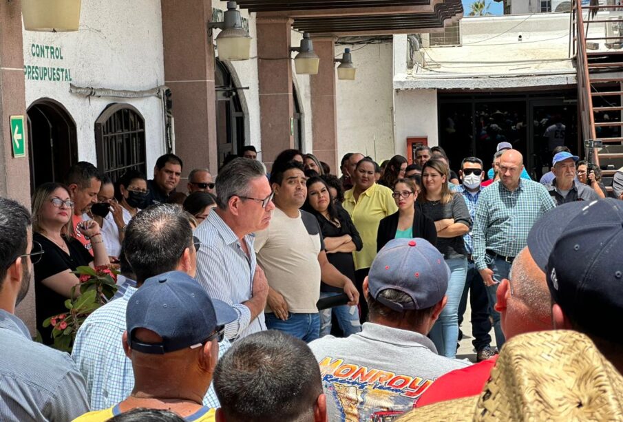 manifestación empleados de sapas