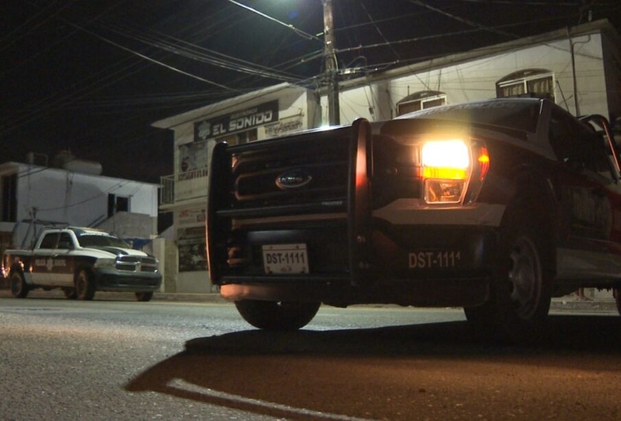 patrullas en las calles durante la noche