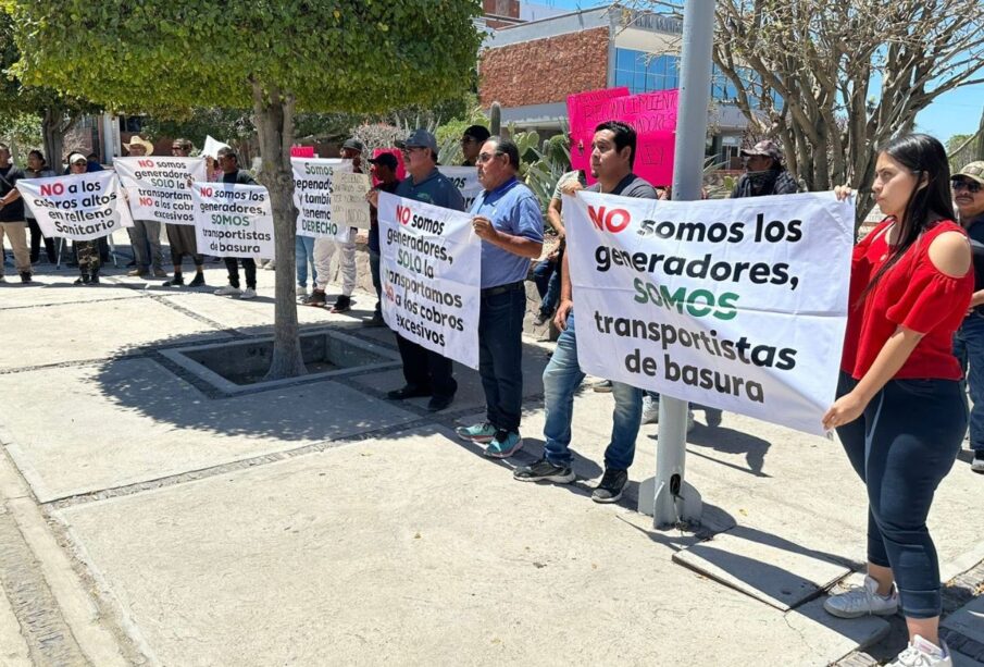 Manifestación de pepenadores en Los Cabos