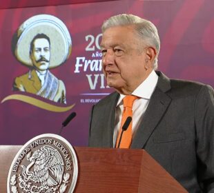 AMLO hablando de cierre de aeropuerto