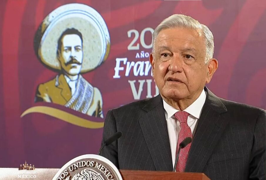 AMLO hablando de frontera sur