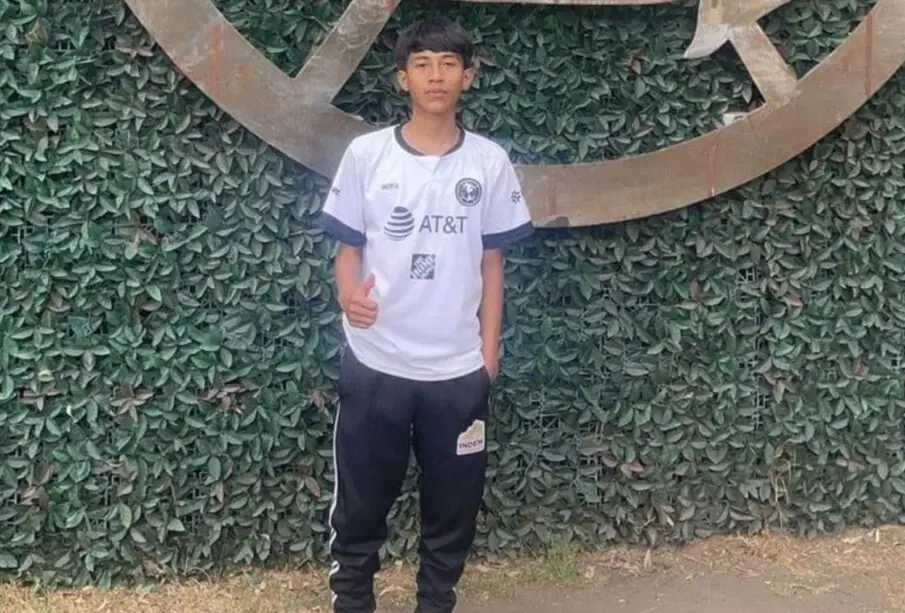 Brandon Aldair Genchis Gutiérrez, jugador del equipo Nido Águila Baja California Sur.