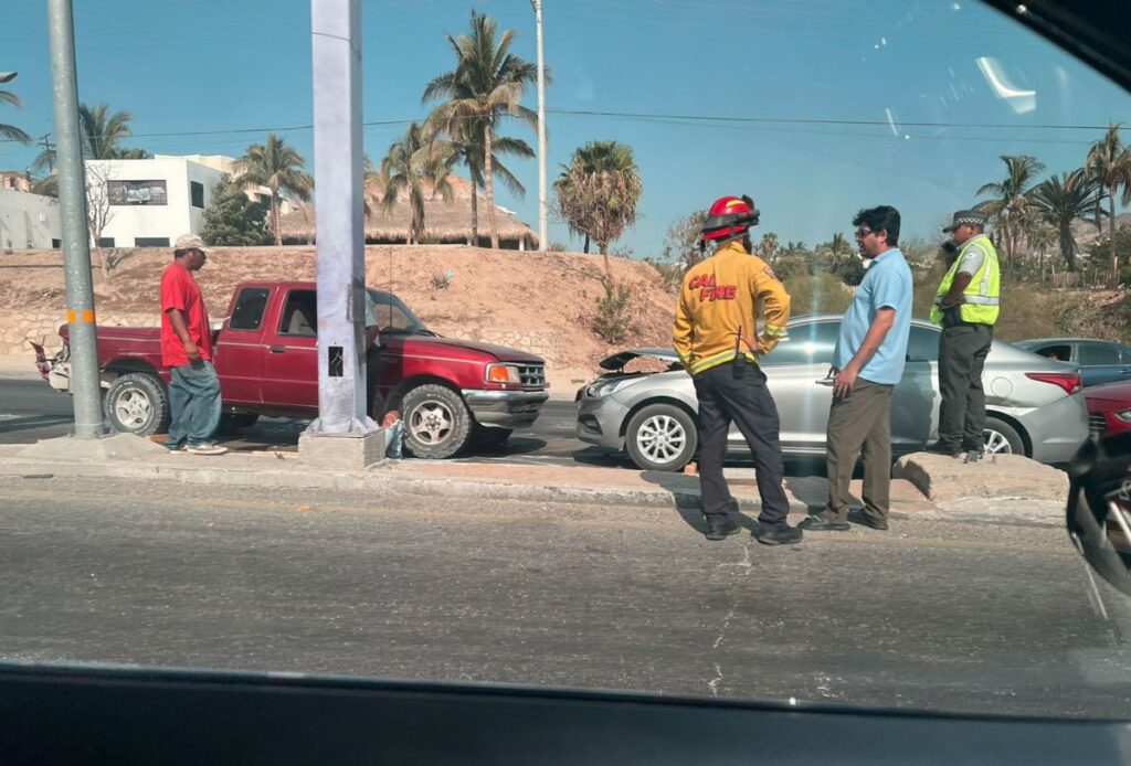 Accidente frontal de vehículos