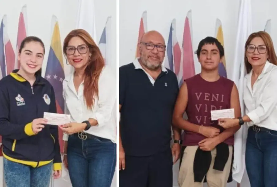 Deportistas recibiendo apoyos
