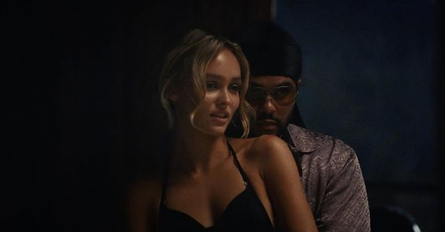 Lily Rose Depp y The Weeknd en The Idol.