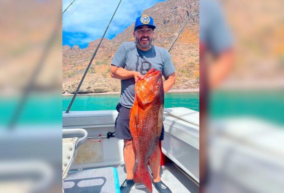 Lupillo Rivera de pesca