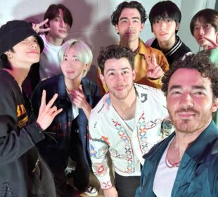 TXT y Jonas Brothers