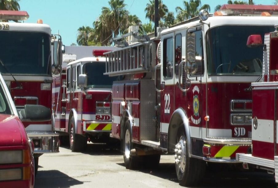 Unidades de emergencia del Cuerpo de Bomberos.