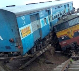 Choque de trenes en India