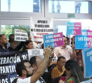 manifestación contra la iniciativa de Infancias Trans