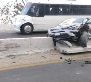 Accidente vehicular en la carretera Transpeninsular de Costa Azul
