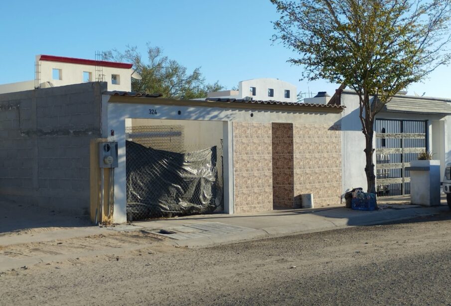 Casa invadida que genera conflictos en Camino Real