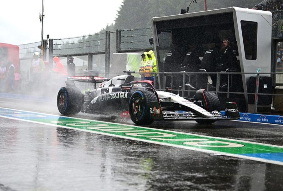 Fórmula 1: Lluvia en práctica de Bélgica; Checo quinto lugar