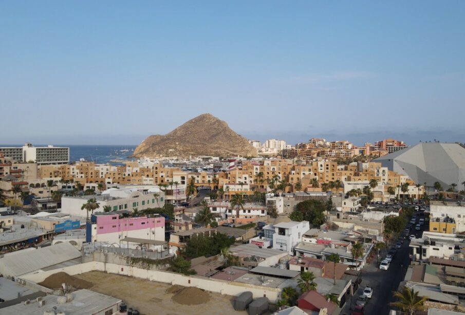 Imagen área del centro de Cabo San Lucas