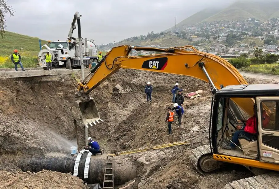Obras en ducto de agua en Tijuana