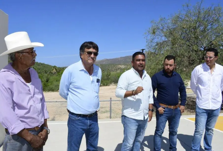 Oscar Leggs Castro en la comunidad de La Candelaria