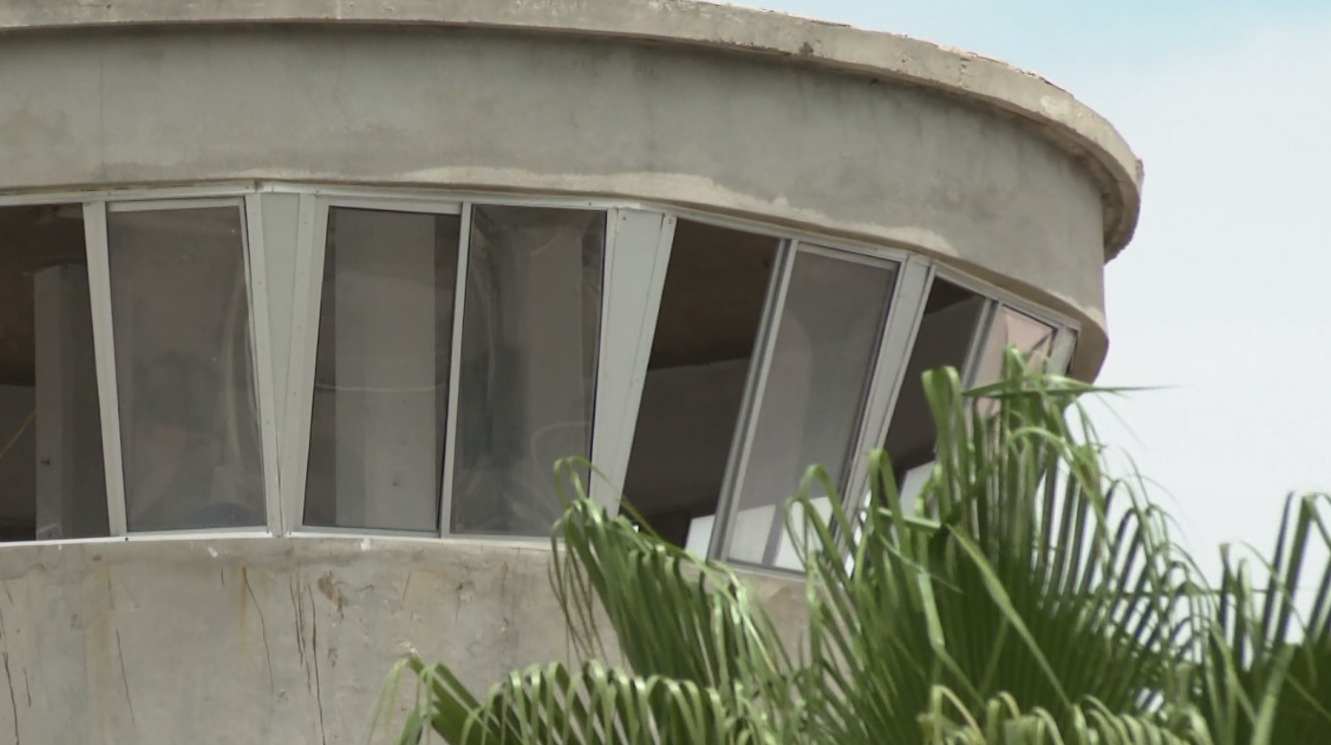 Torre de vigilancia del Centro de Readaptación Social en San José del Cabo.