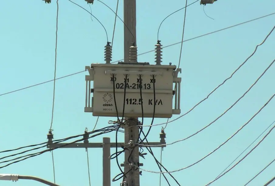 Transformadores de energía eléctrica.