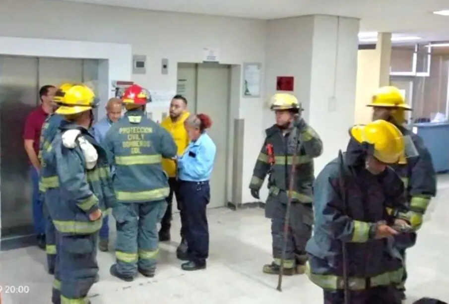 Elevador del IMSS 89 de GDL, falla