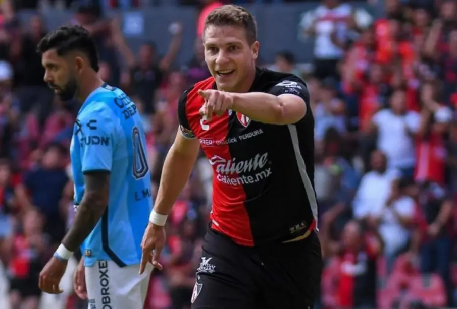Liga Mx: Julio Furch con un pie y medio fuera del Atlas