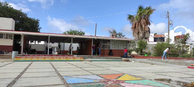 plantel educativo de Cabo San Lucas