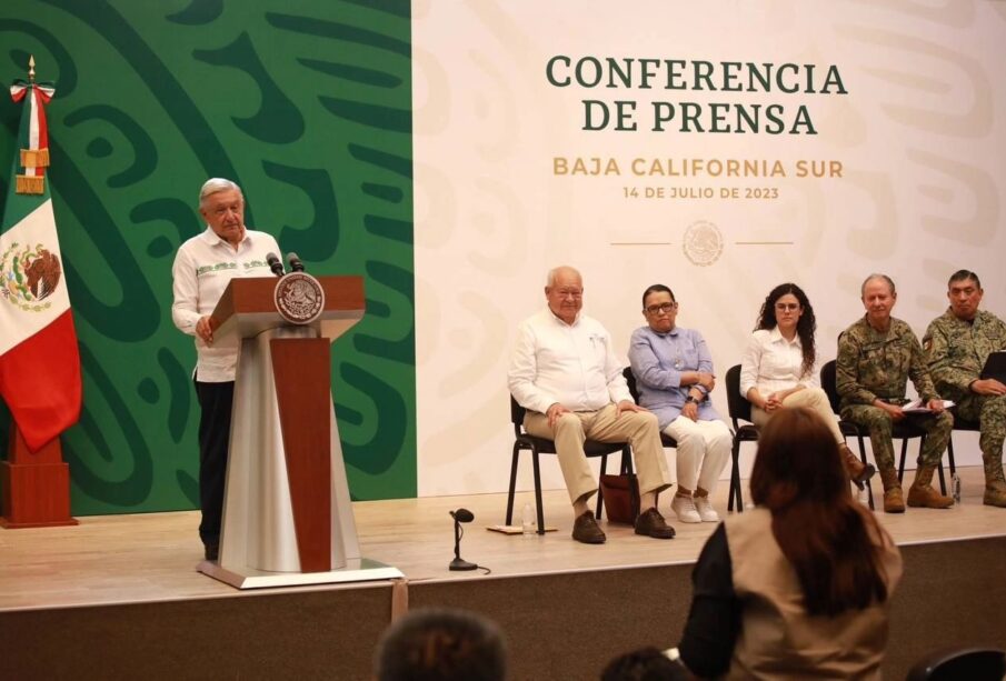 Conferencia del Gobierno de BCS con AMLO