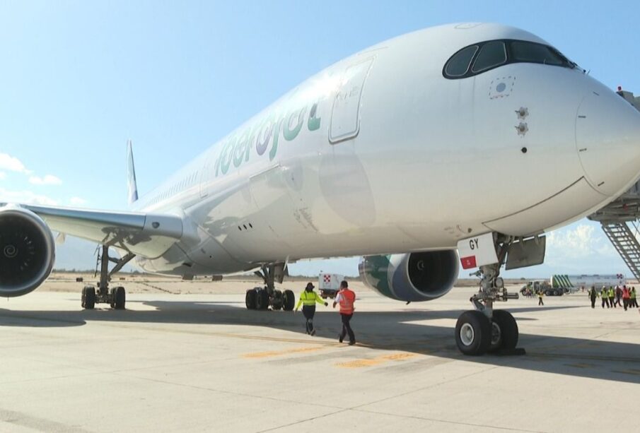 Avión en pista