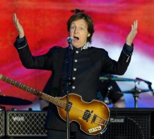 Cantante británico Paul McCartney.