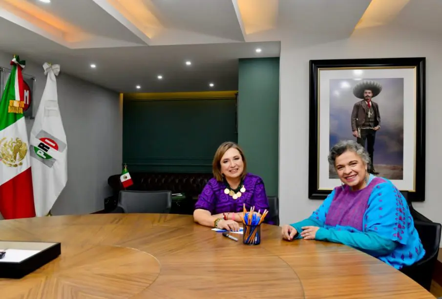 Xóchitl Gálvez y Beatriz Paredes.
