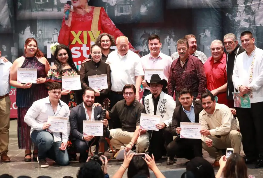 Ganadores y participantes del Festival Sudcaliforniano de la Canción