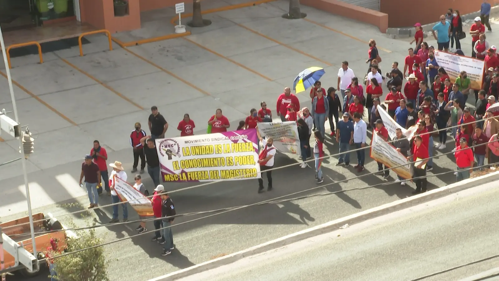 Manifestación del SNTE en Los Cabos