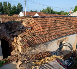 Vivienda afectada por sismo