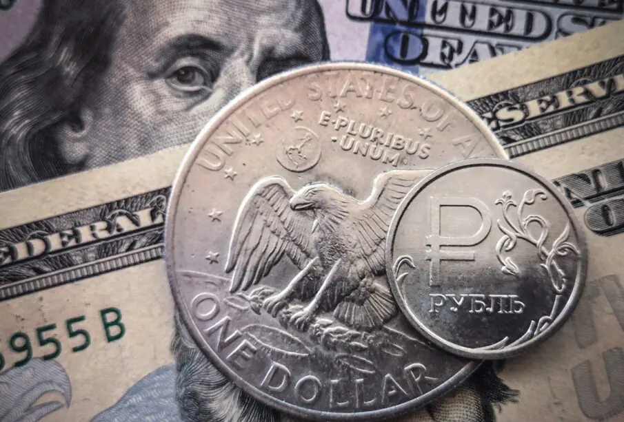 dólar