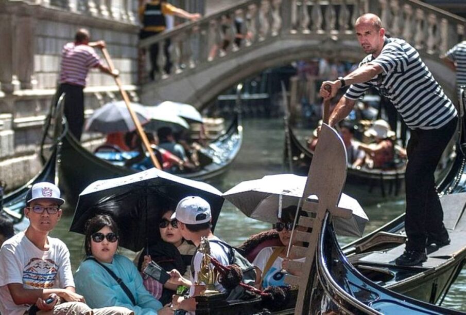 Exceso de turistas en Venecia