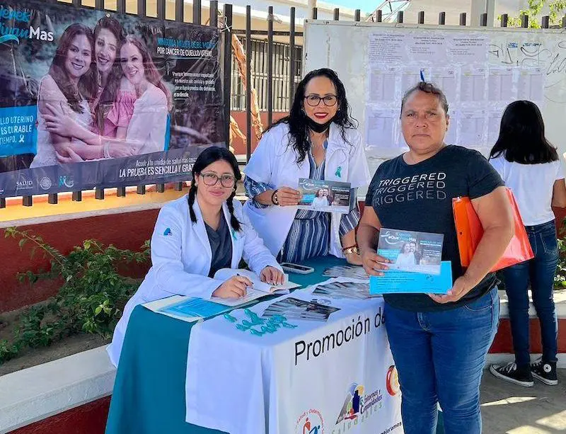 Especialistas en Jornada Informativa sobre el cáncer cervicouterino