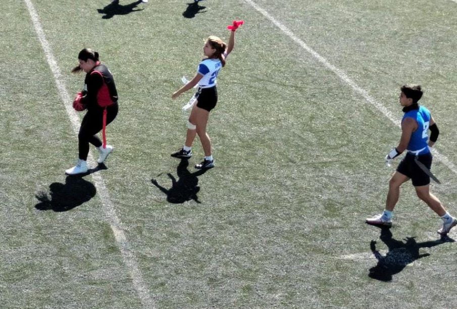 Jugadores de tochito bandera