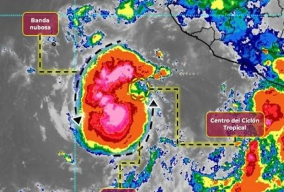 tormenta tropical Dora