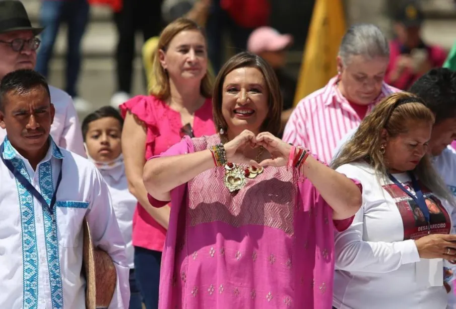 Xóchitl Gálvez durante su entrega de contancia