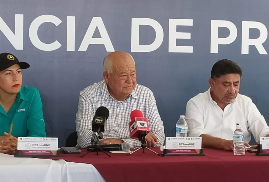 Rueda de prensa entre ejidatarios y Congreso de Baja California Sur