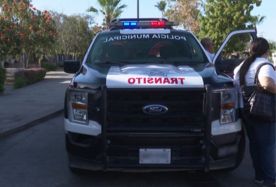 Camioneta de la Policía de Tránsito Municipal