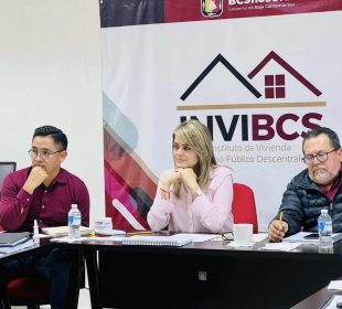 Funcionarios del INVI de BCS