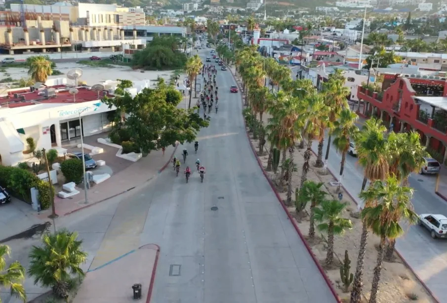 Ciclistas en Cabo San Lucas