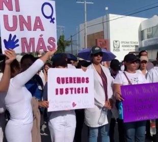 Manifestación de médicos en Los Cabos por feminicidio