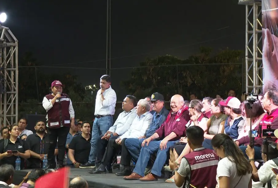 Morenistas en reunión política