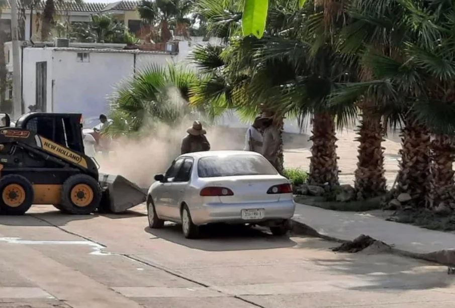 Servicios Públicos rehabilitando calles de Los Cabos